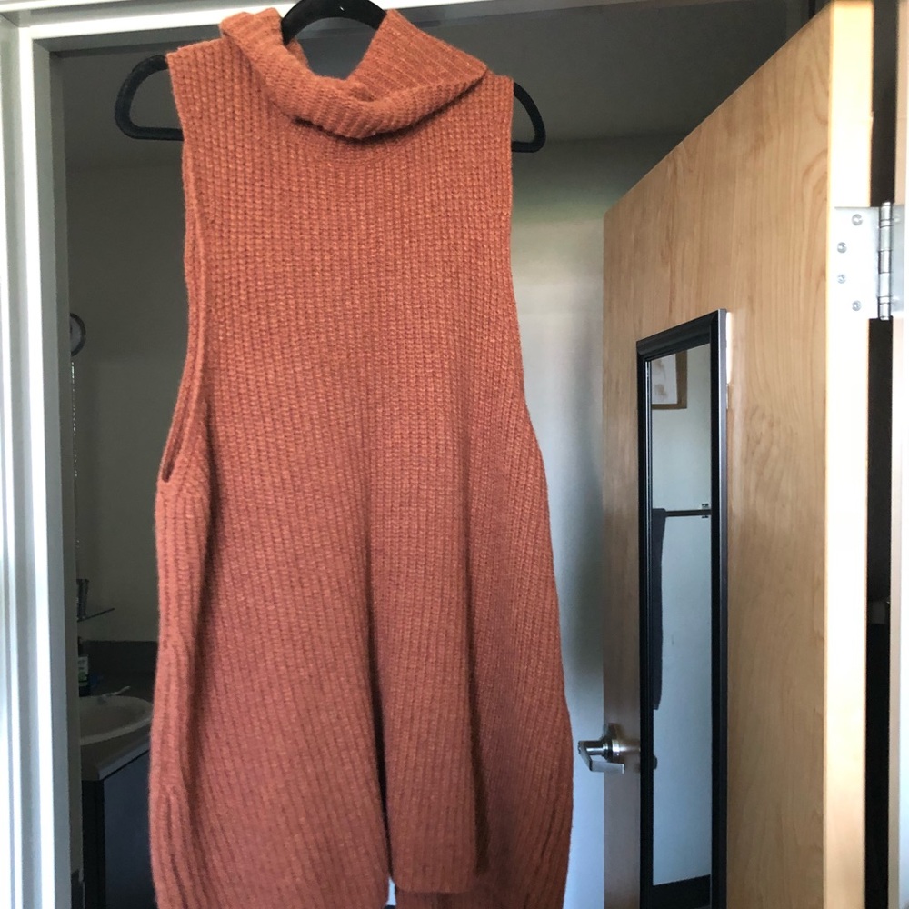 F R E E P E O P L E Sleeveless Turtleneck View 3